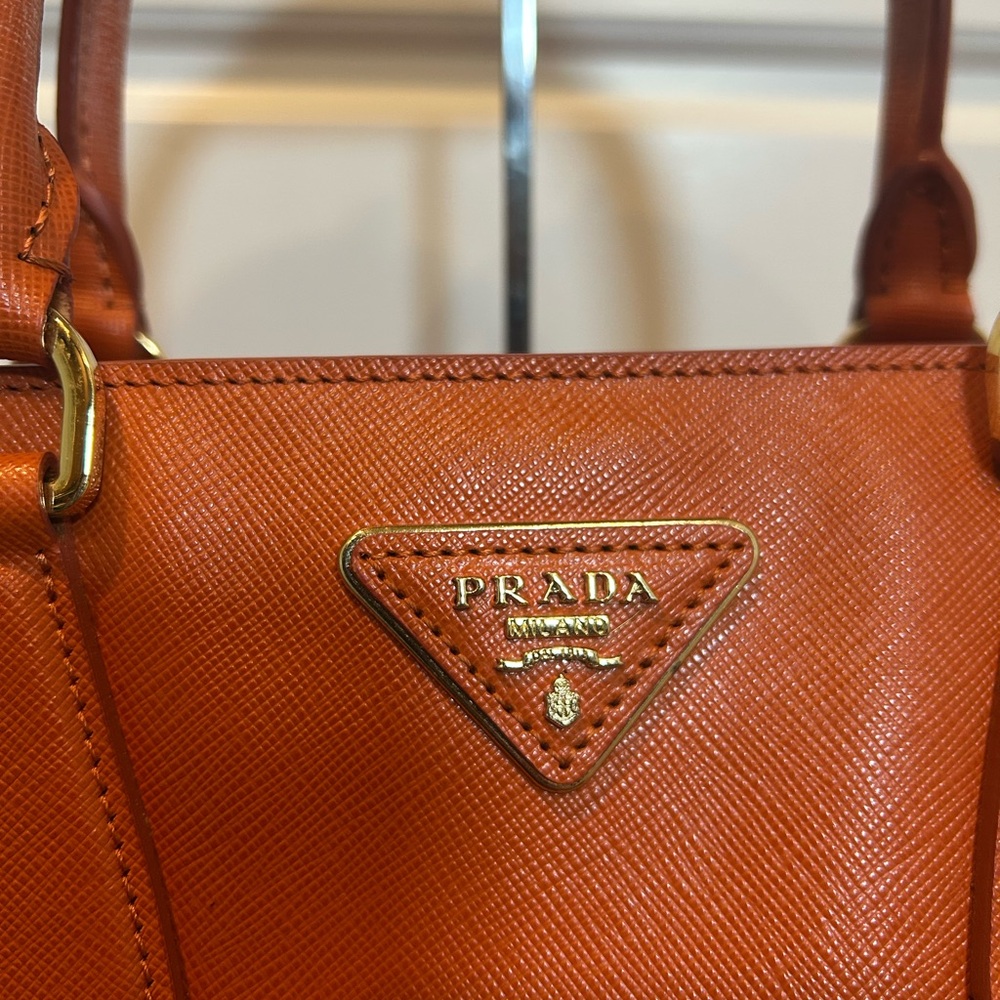 Prada Tote Bag - Picture 6 of 13